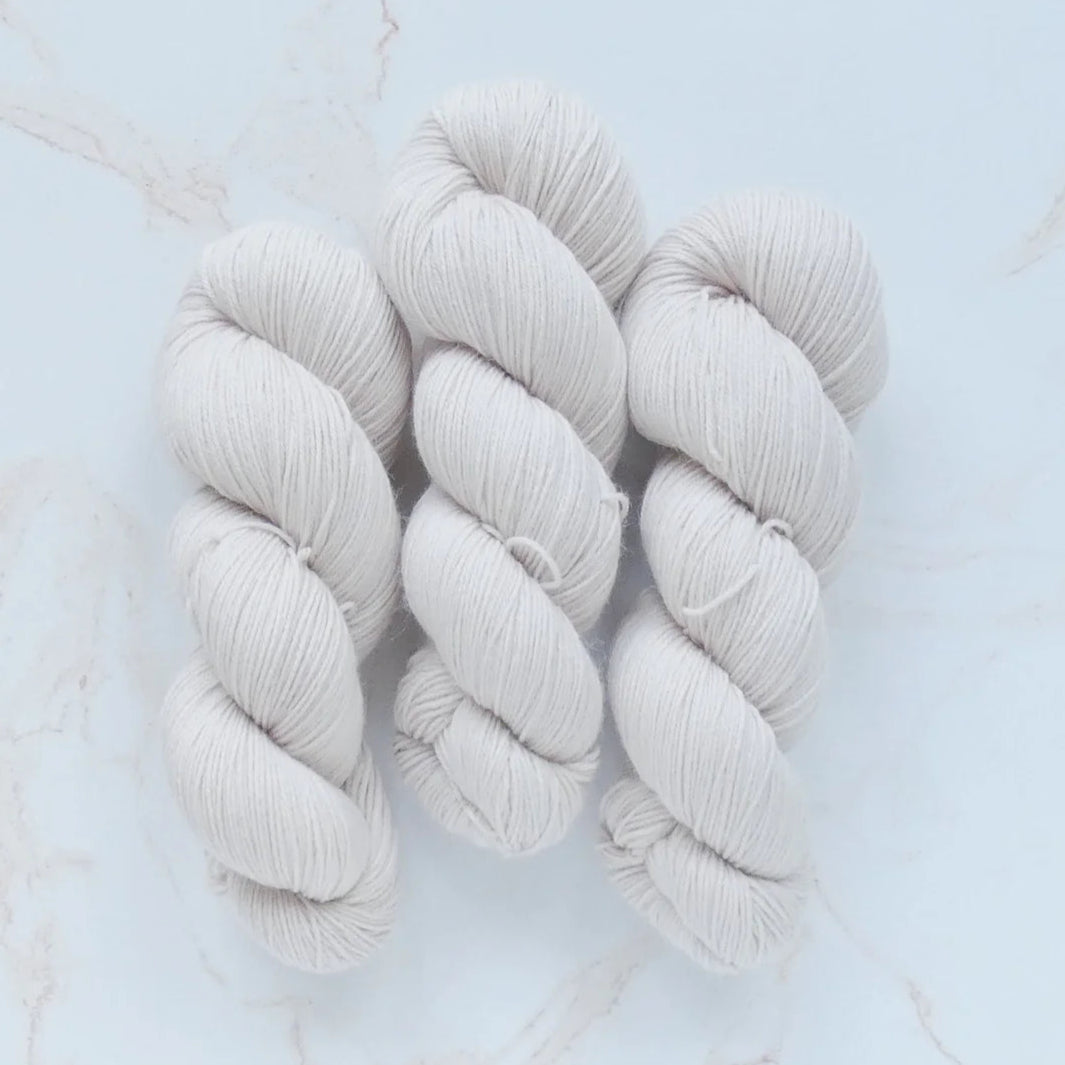 Baby Paca Fingering / Sport | The Wandering Flock