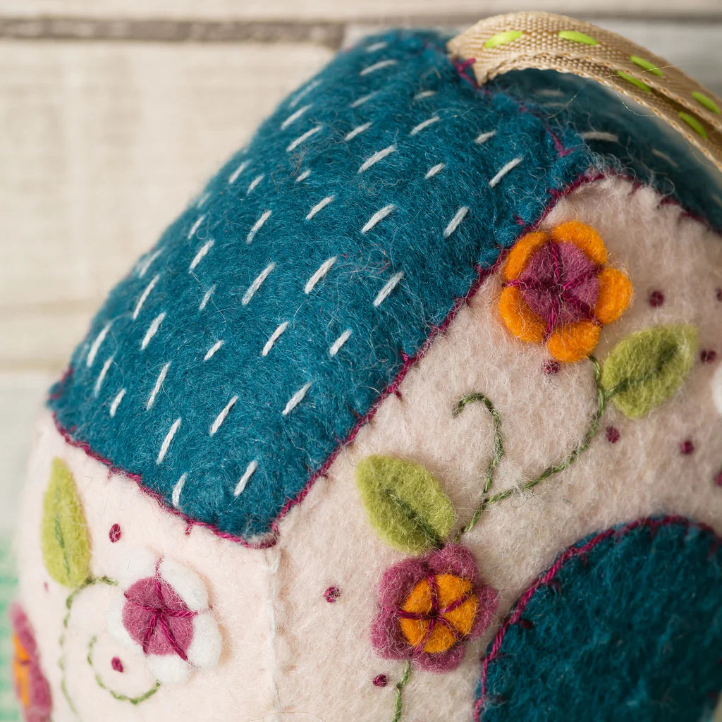 Birdhouse & Birds Felt Kit | Corinne Lapierre