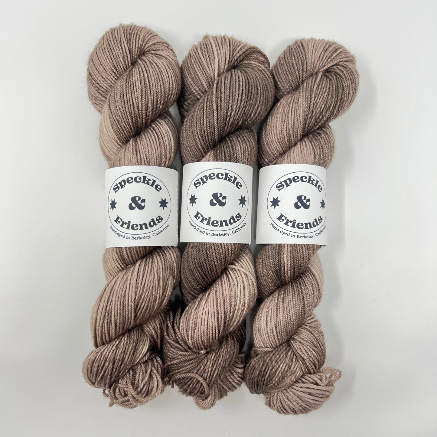 Sleek DK | Speckle & Friends