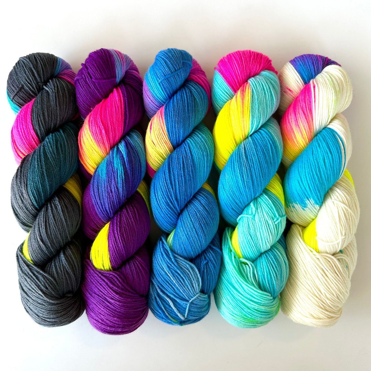 Huasco Sock Prism Paints | Araucania