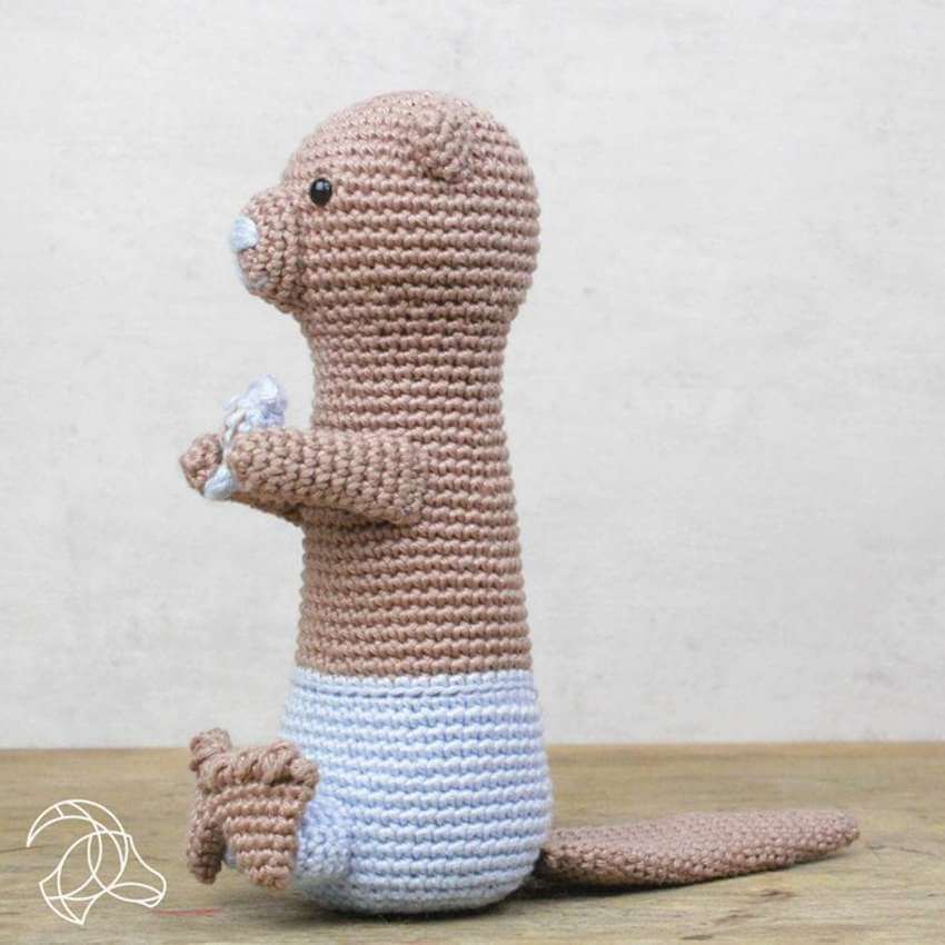 Otis Otter Crochet Amigurumi Kit