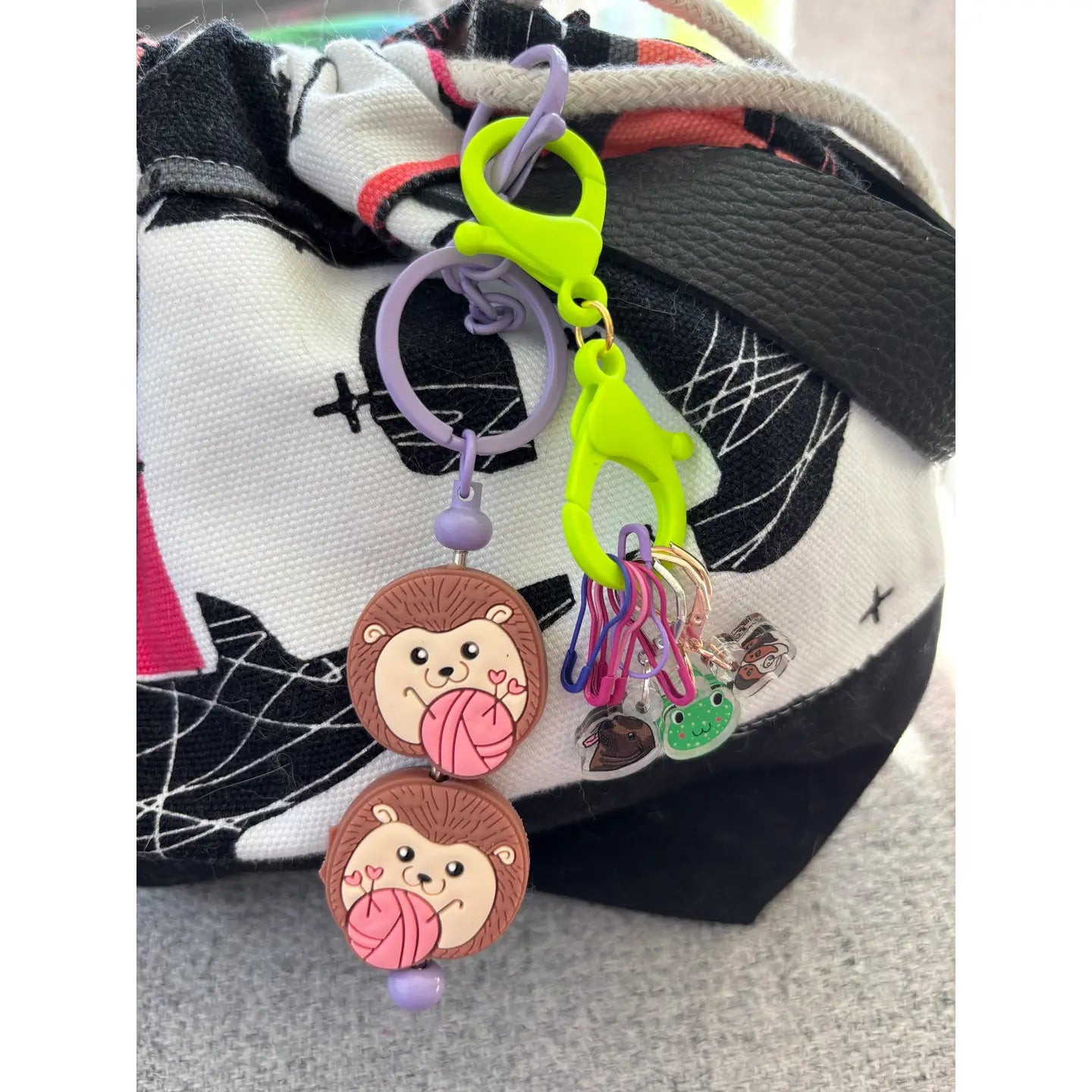 Stitch Marker Claw Clip Holder Keychain | Comma Craft Co.