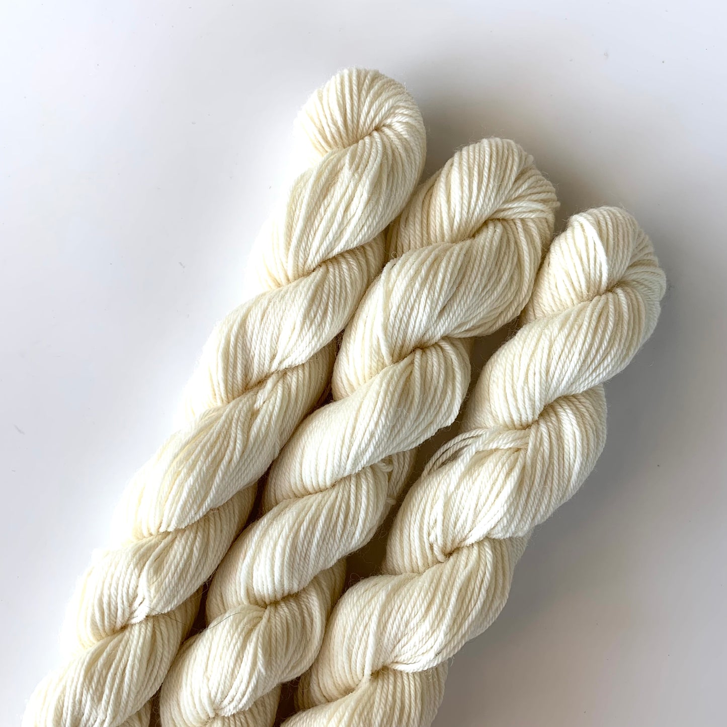 Undyed Minis | Black Squirrel Yarns
