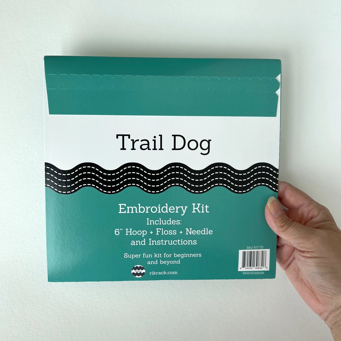 Trail Dog Embroidery Kit | Rikrack