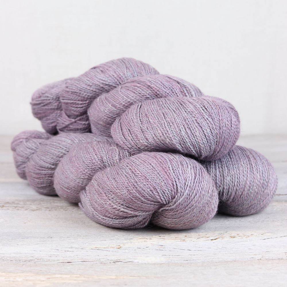 Meadow Light Fingering | The Fibre Co.