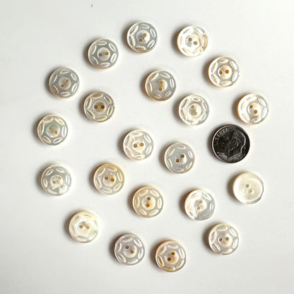 Shell Buttons - under 5/8 inch