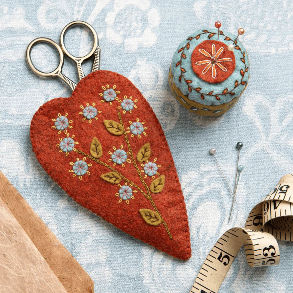 Scissors Pouch & Mini Pincushion Kit | Corinne Lapierre