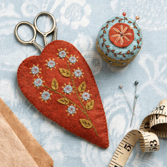 Scissors Pouch & Mini Pincushion Kit | Corinne Lapierre