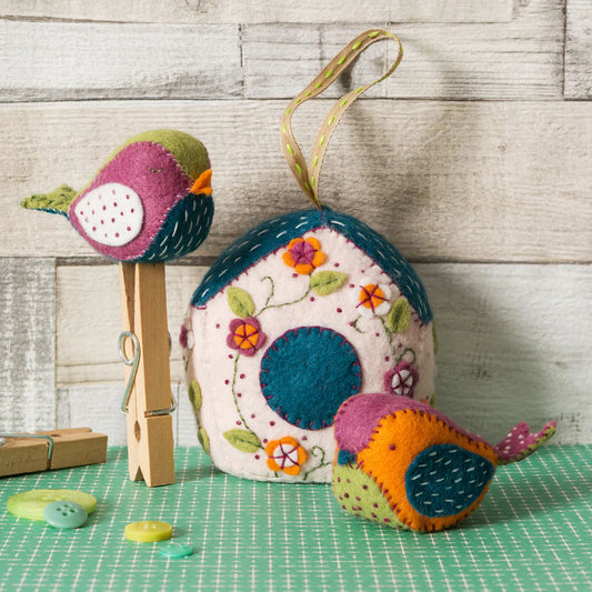 Birdhouse & Birds Felt Kit | Corinne Lapierre