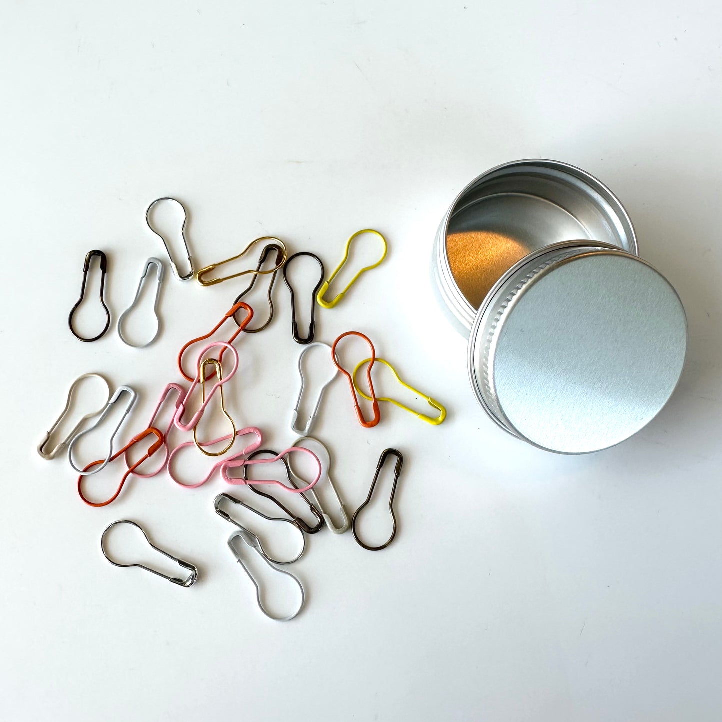 Colorful Bulb Pin Removable Stitch Markers