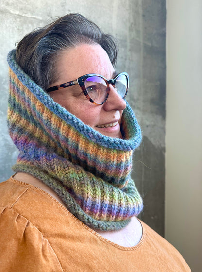 Addison Street Cowl One-Color Brioche Pattern | Black Squirrel Designs