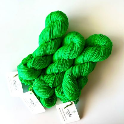 Sparkle Sock - Waifu Yarns