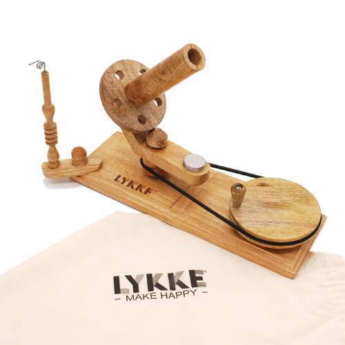 Wooden Ball Winder | Lykke – Black Squirrel Yarns