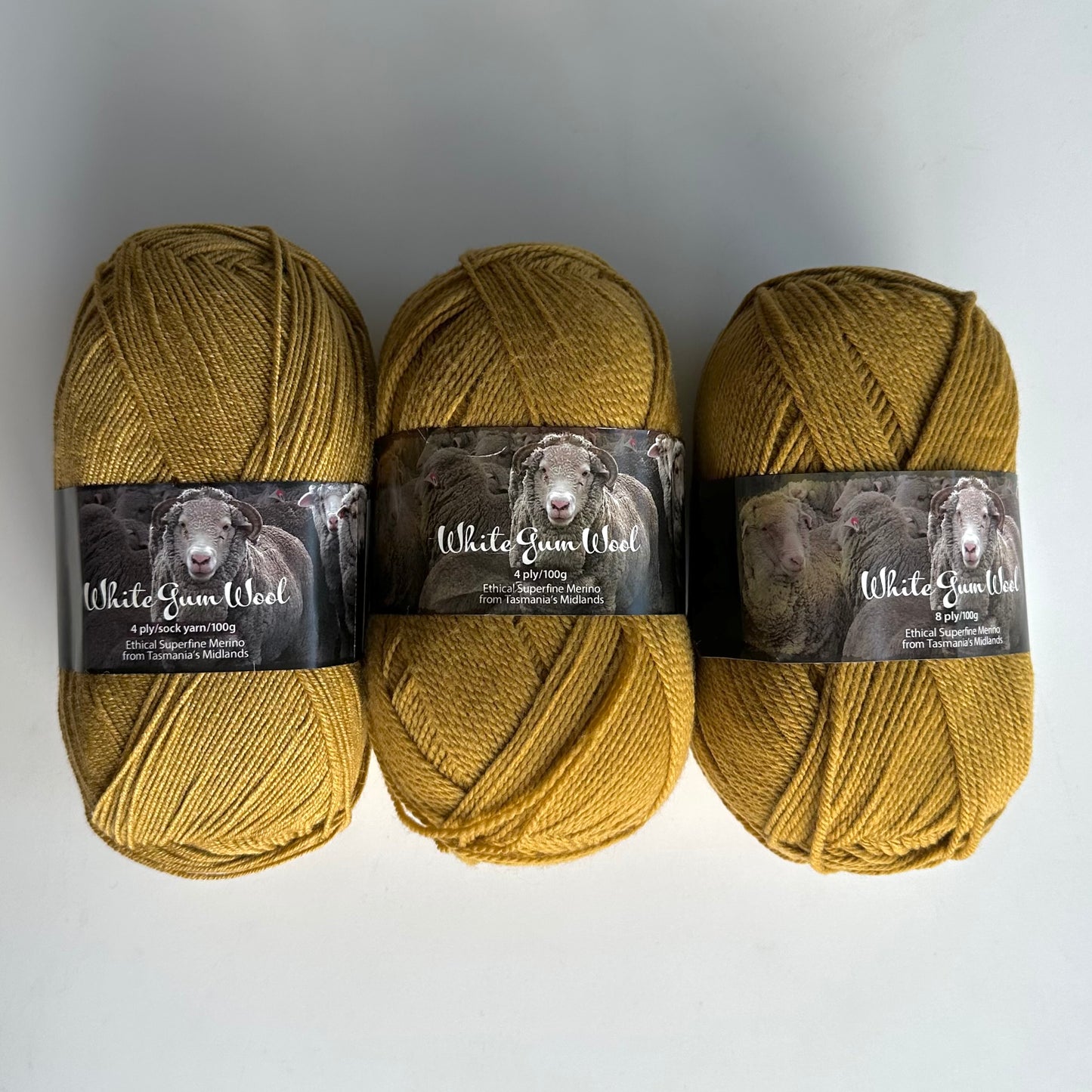 4-ply Fingering | White Gum Wool