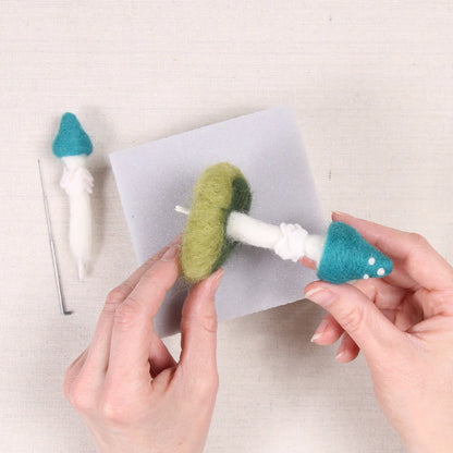 Blue Roundhead Needle Felting Kit | Benzie Design