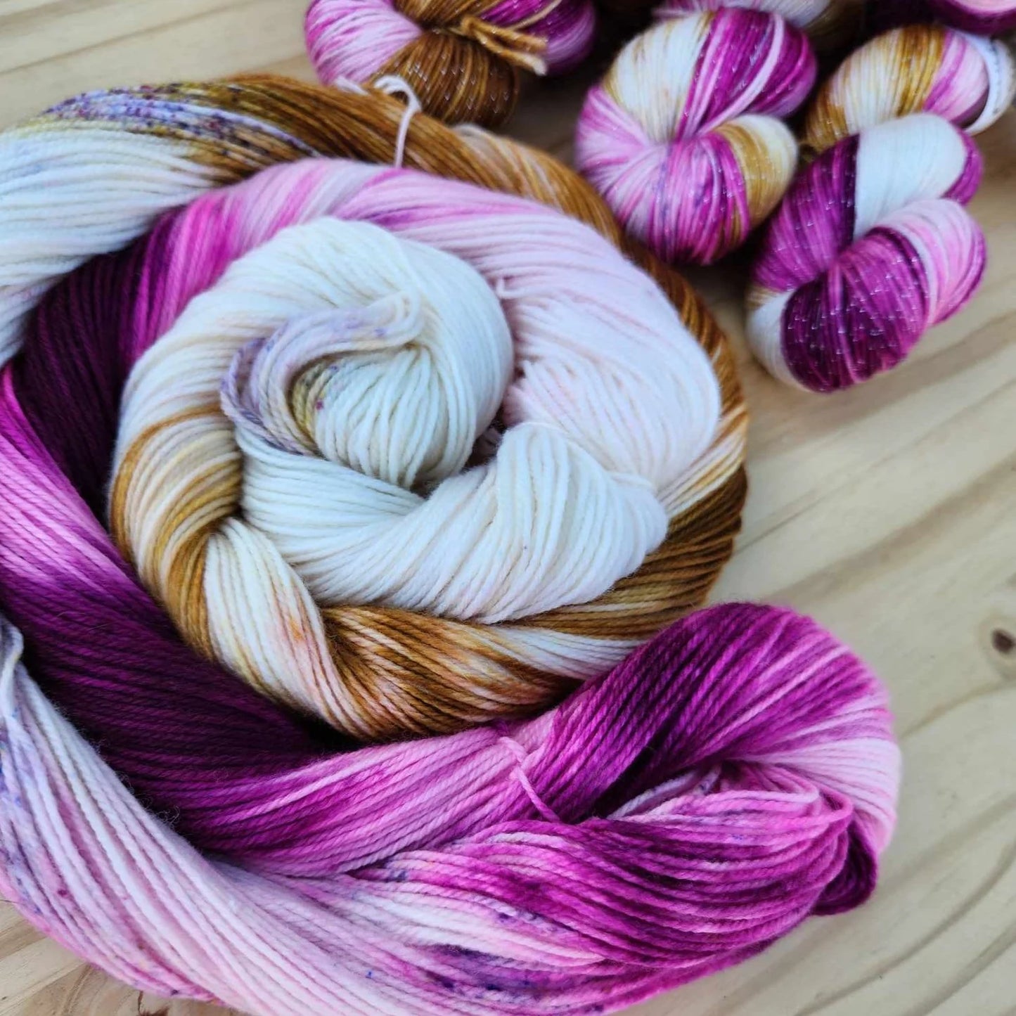 Whimsy Fingering  | Oink Pigments