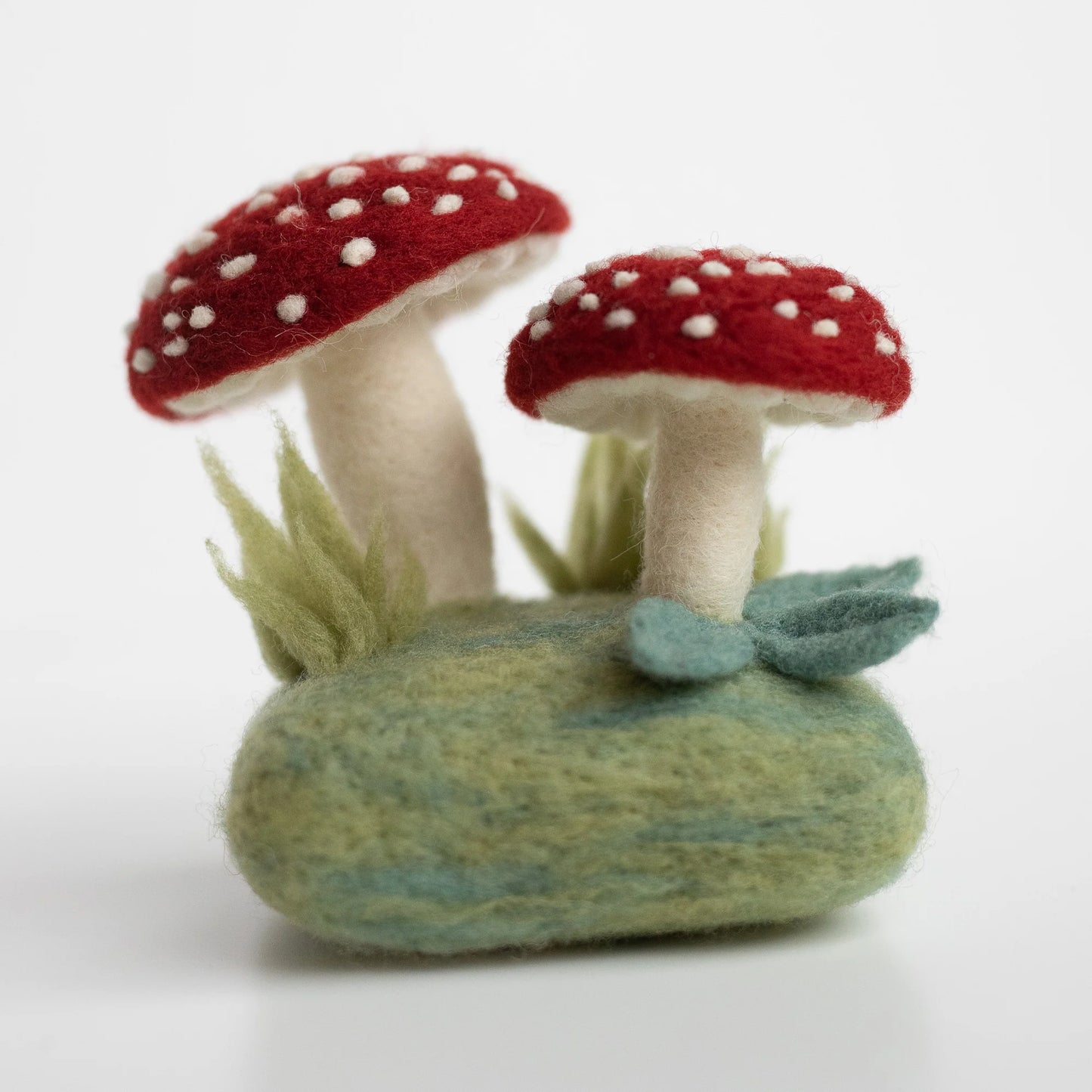 Forest Toadstools Mini Needle Felting Kit