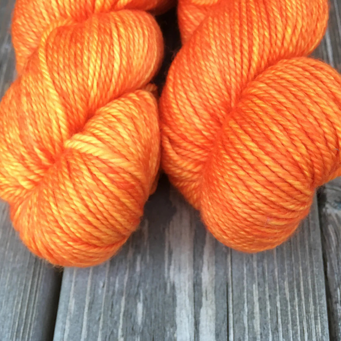 Targhee Sock Pigtail | Oink Pigments