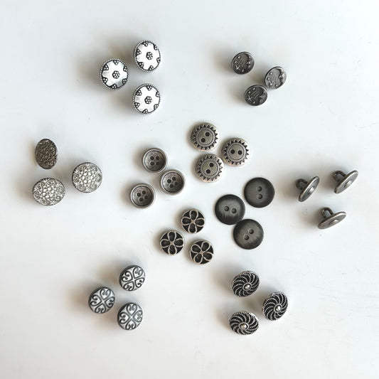 Metal Buttons under 5/8 inch