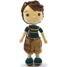Load image into Gallery viewer, Crochet Amigurumi Doll Kits - Circulo
