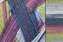 Load image into Gallery viewer, Bamboo Pop Sock - Universal Yarn
