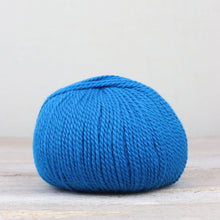 Load image into Gallery viewer, &amp;Make Aran - The Fibre Co.
