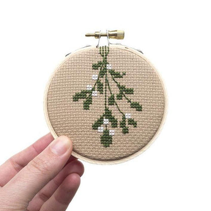 Holiday Cross Stitch Kits | Junebug & Darlin