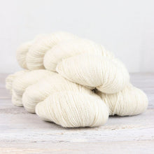 Load image into Gallery viewer, Meadow Light Fingering - The Fibre Co.

