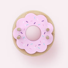 Load image into Gallery viewer, Large Donut Pom Pom Makers
